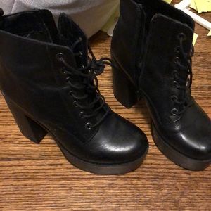Steve madden heeled combat boots